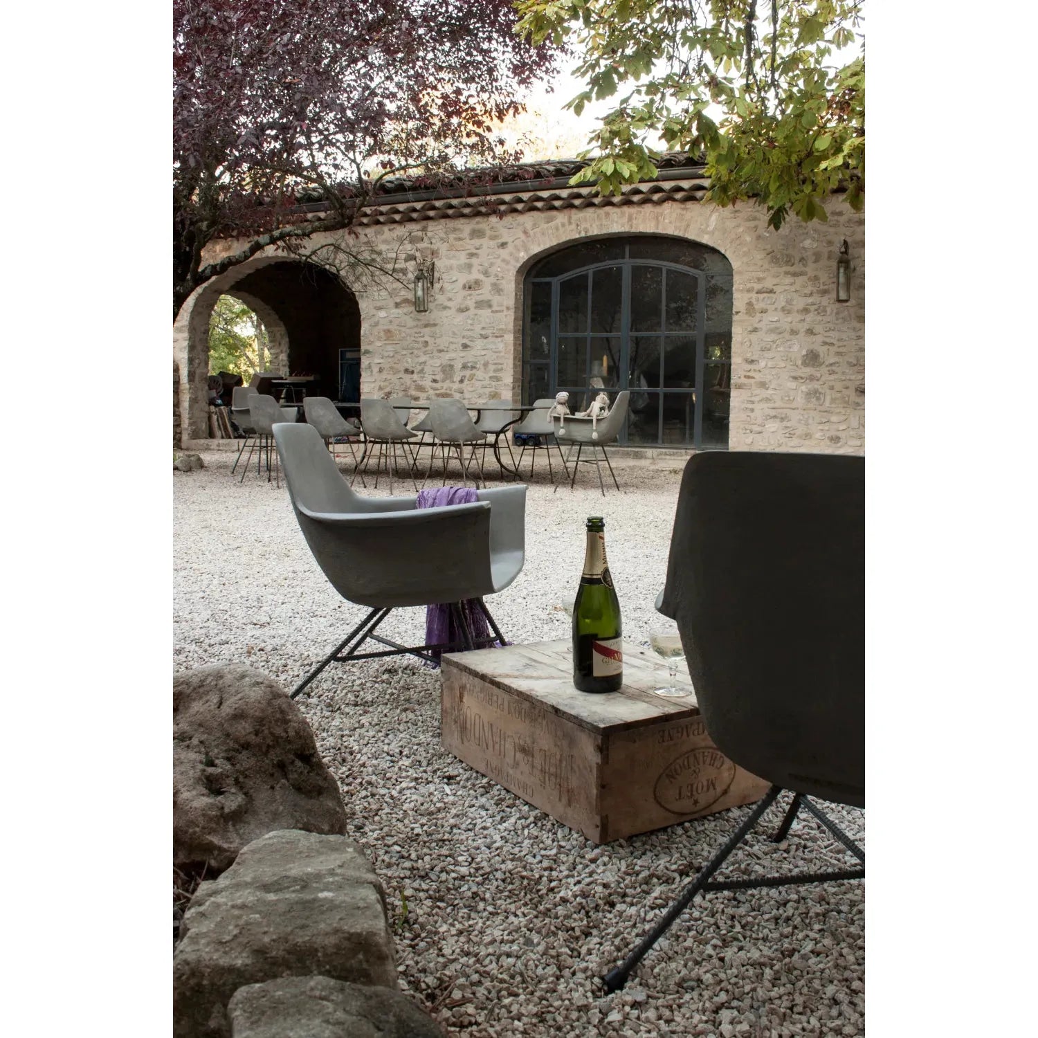 HAUTEVILLE LOW ARMCHAIR