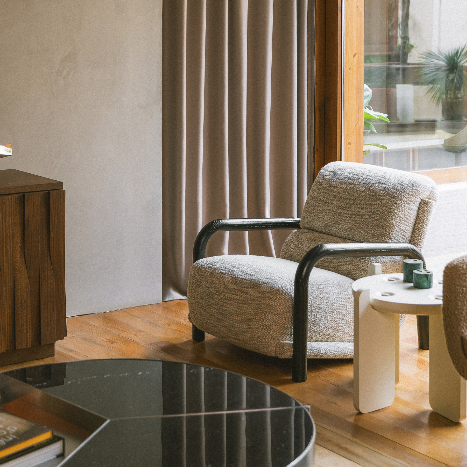 Ginga XL Armchair