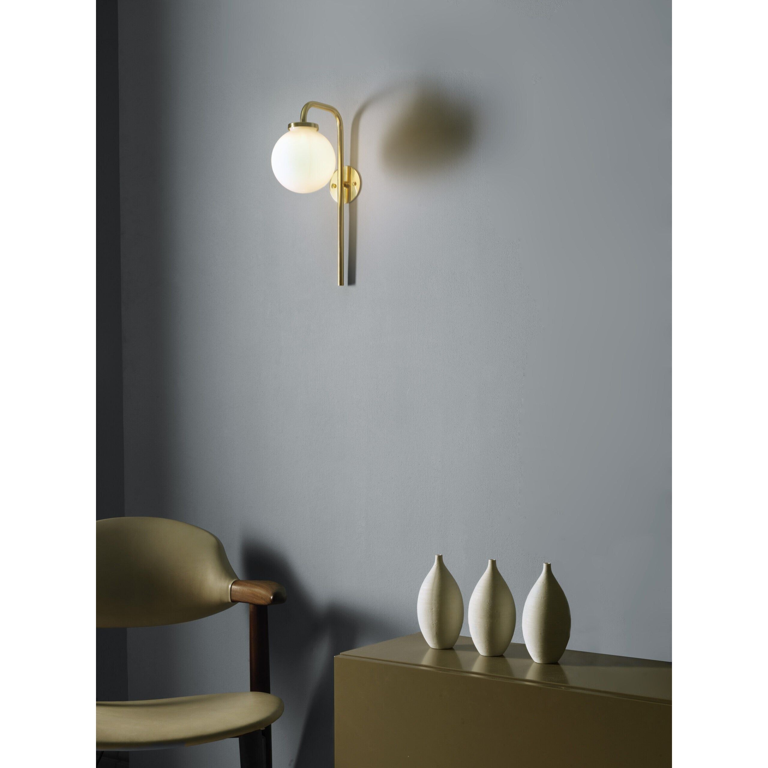 BIG BULB OPAL WALL