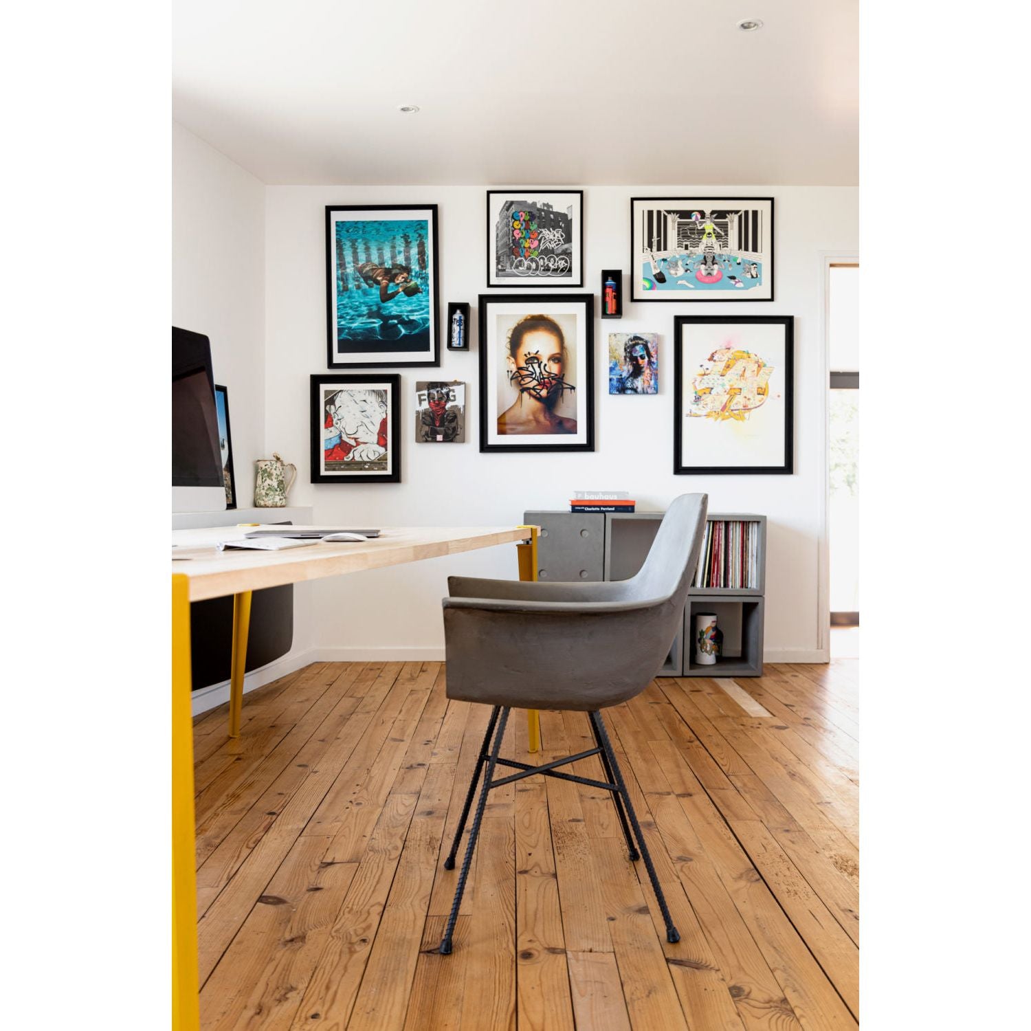 HAUTEVILLE ARMCHAIR