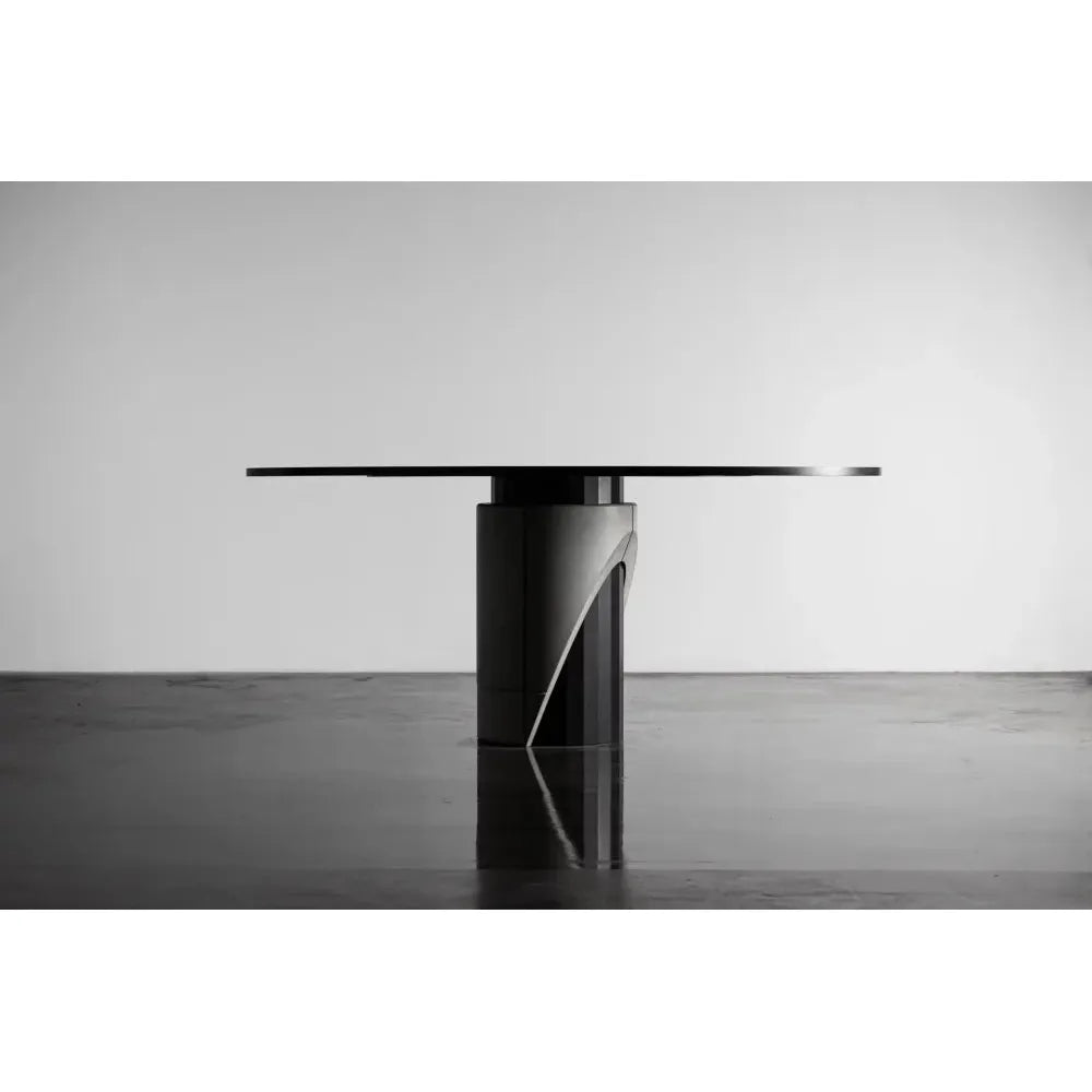 SHARP ROUND 1400 DINING TABLE