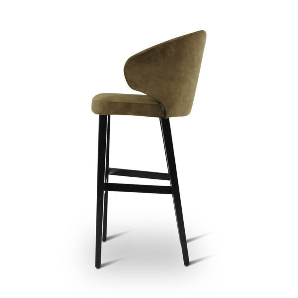 AXL bar chair with square wooden legs