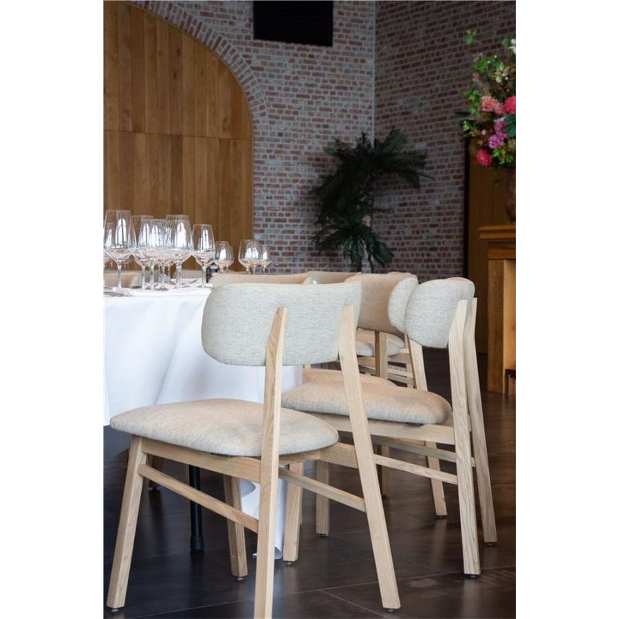 CLEO chair with wooden legs