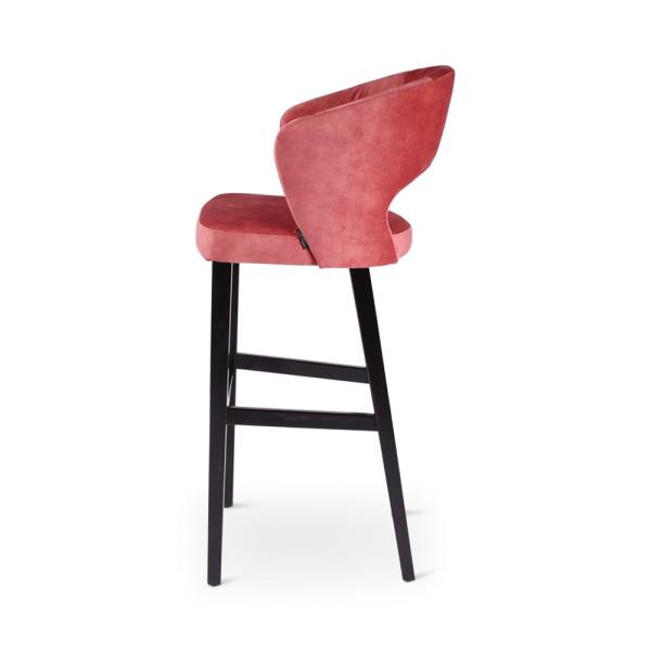 BOB barchair with square wooden legs