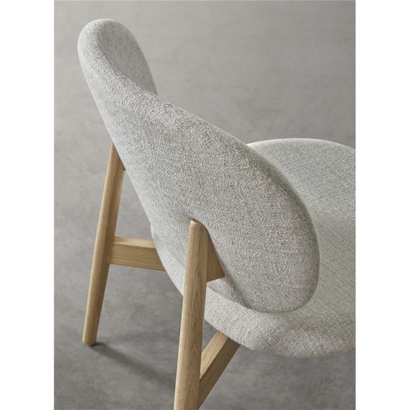 BRACE chair oak