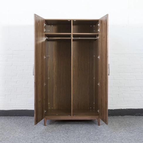 Calla Wardrobe: Stylish Storage Solution for Organized Bedrooms