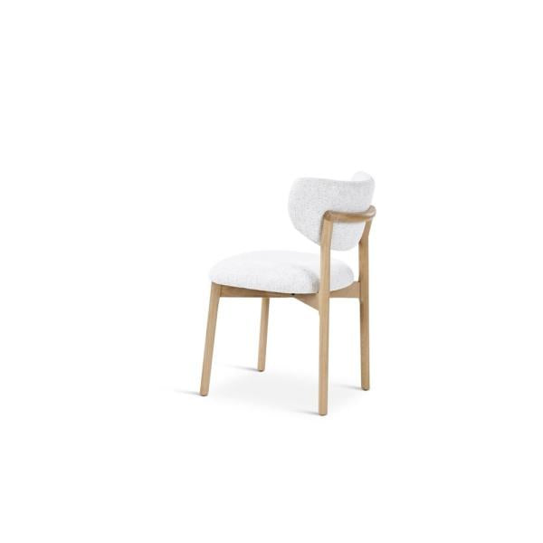 BLAKE chair ivory, wooden legs naturel