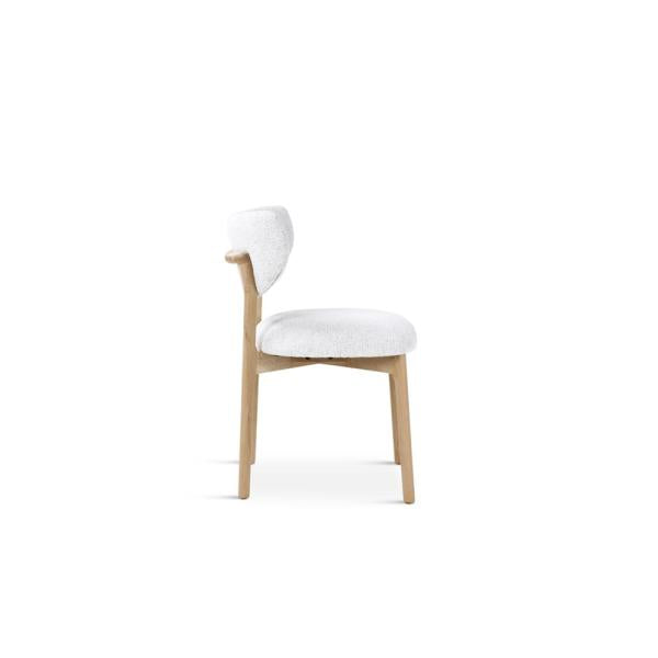 BLAKE chair ivory, wooden legs naturel