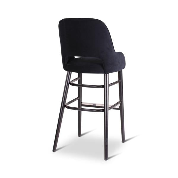 GIL bar chair with round wooden legs
