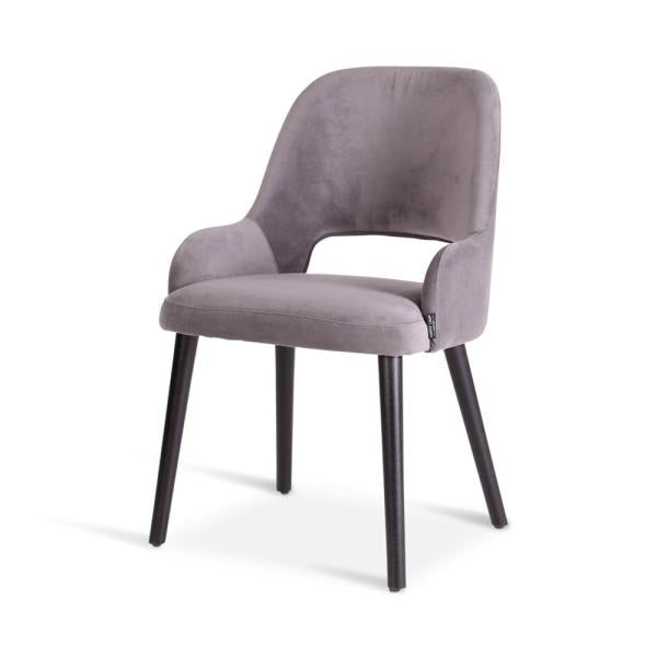 GIL armchair with round wooden legs
