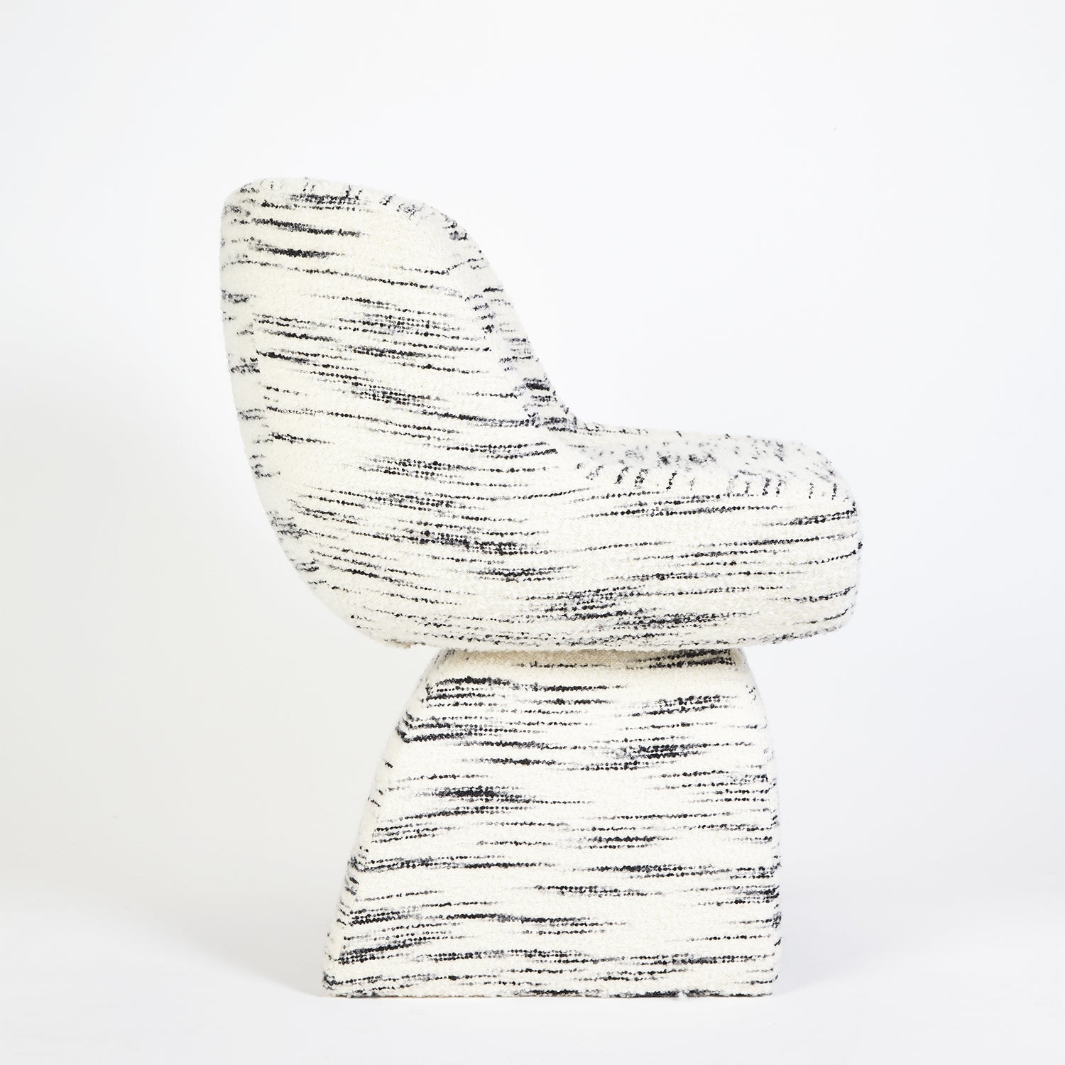 Oscar Small Chair