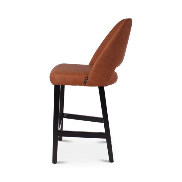 RAY counter chair with square wooden legs