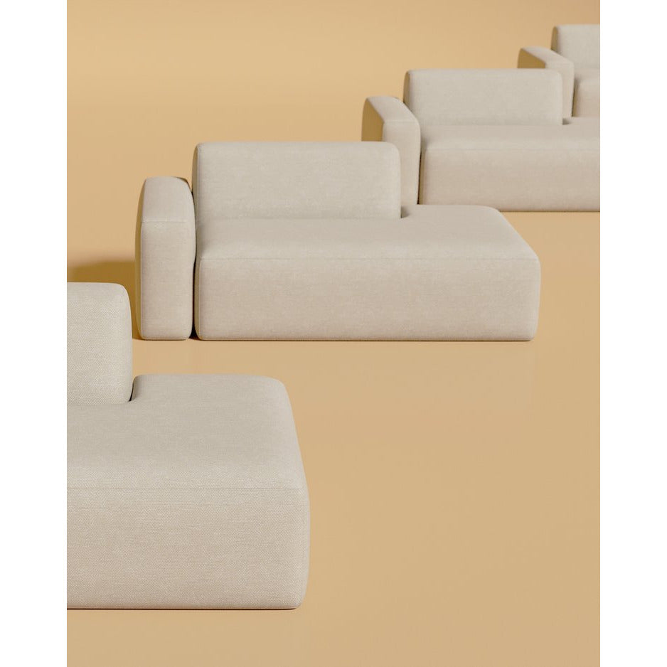 S27 Sectional sofa | Modern Furniture + Decor