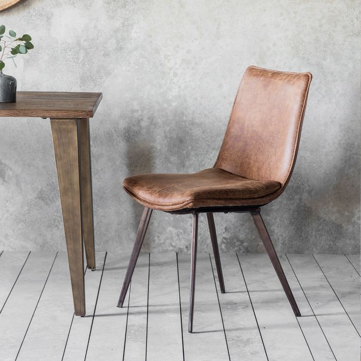 Hinks Chair | Modern Furniture + Decor