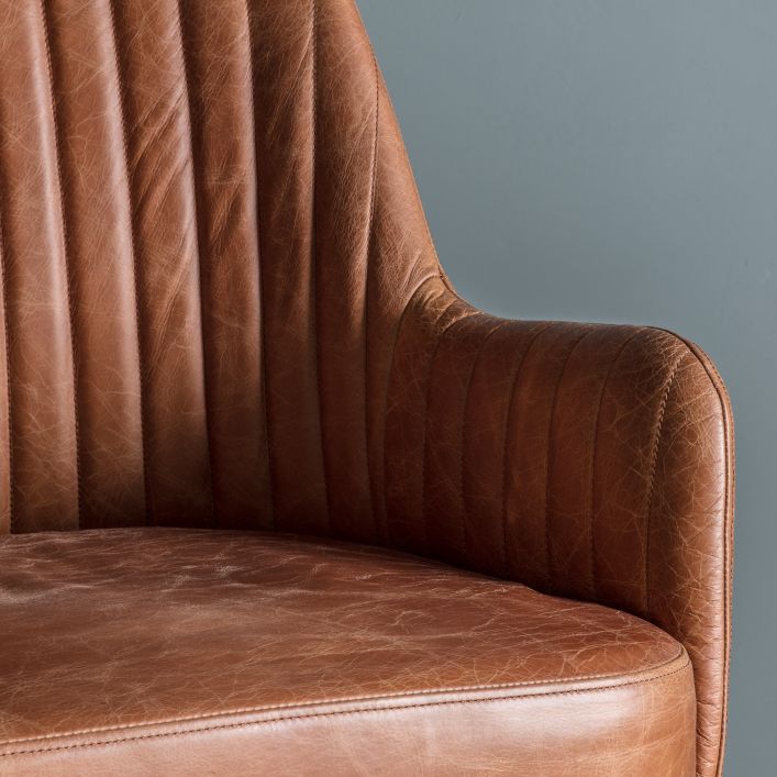 Curie Swivel Chair | Modern Furniture + Decor
