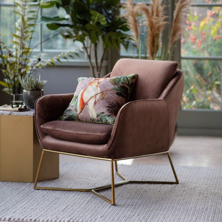 Lucca Chair | Modern Furniture + Decor