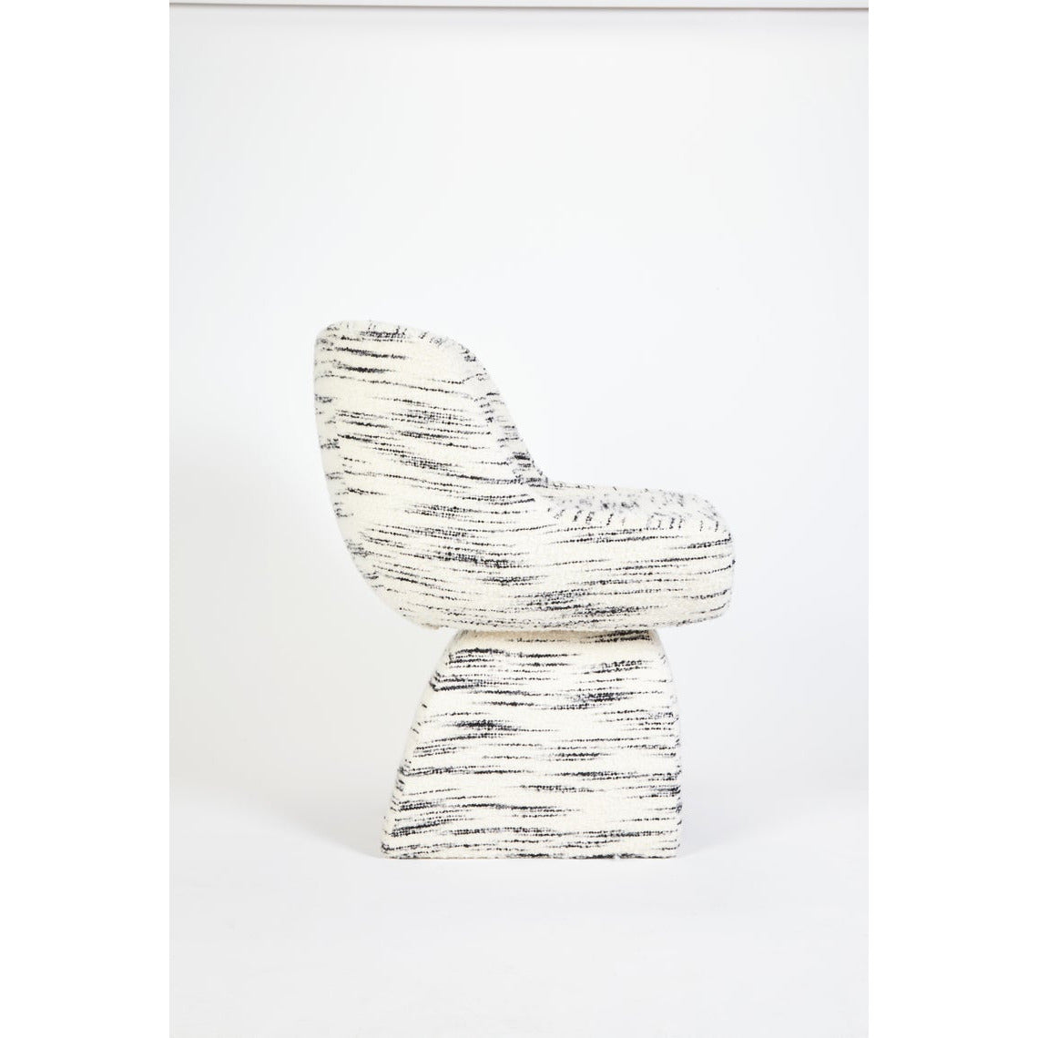 Oscar Small Dining Room Chair | Modern Furniture + Decor