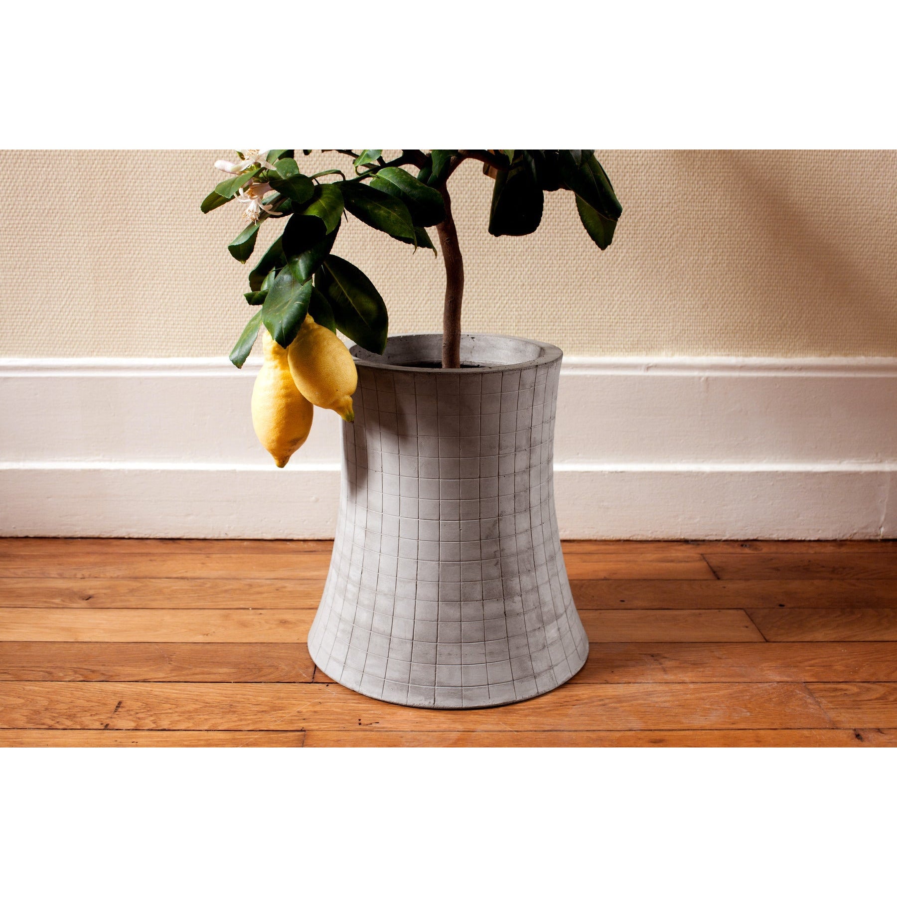 Lyon Beton Nuclear Plant Large Flower Pot made from Concrete | Modern Furniture + Decor