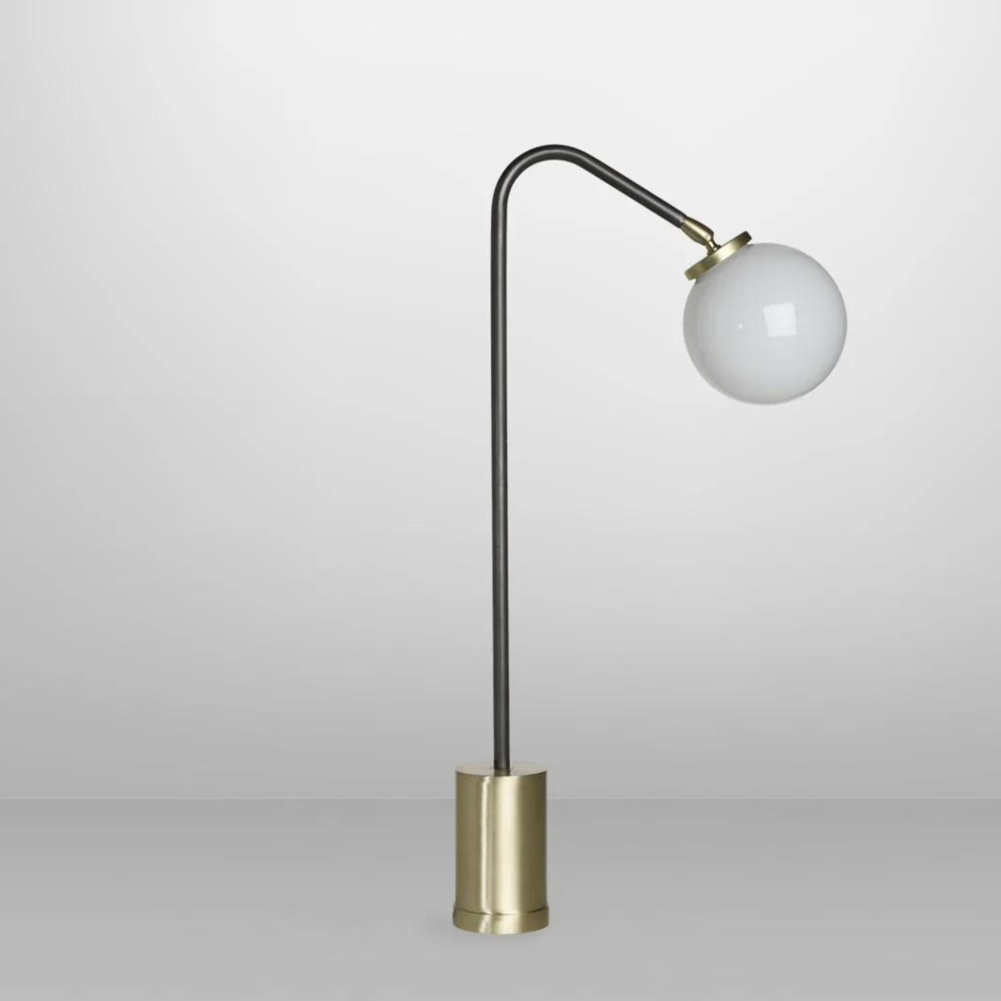 ARRAY TABLE LAMP - CTO LIGHTING | Modern Furniture + Decor